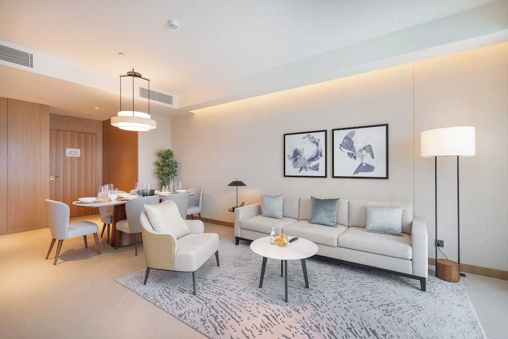 Address Residences Dubai Opera - Burj Khalifa City Views 2 & 3-Bedroom Apartment 1 minute walk to Burj Khalifa, Dubai Mall, Dubai Fountain by Heaven Crest