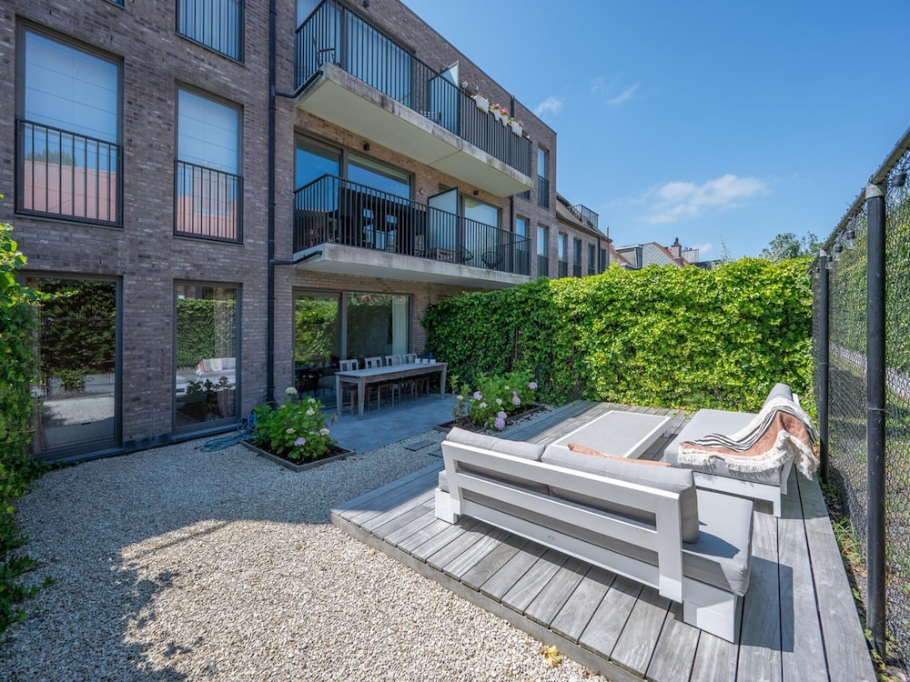 Apartment in Duinbergen Near the Beach