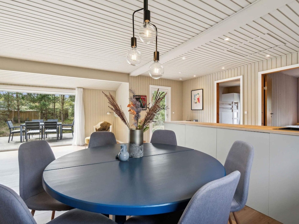 5 Star Holiday Home in Hals