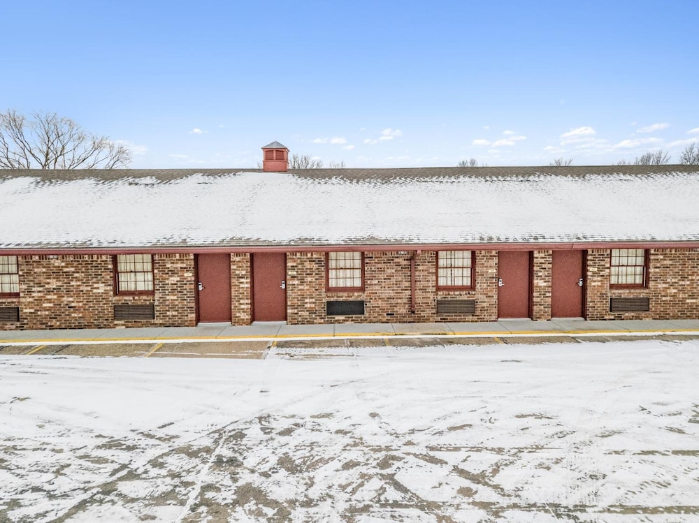 Emporia Vacations - Eleven Boutique Hotel - Property Image 3