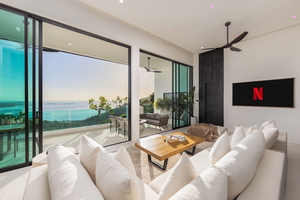 SOMA 4 Bedrooms SEAVIEW Pool Villa