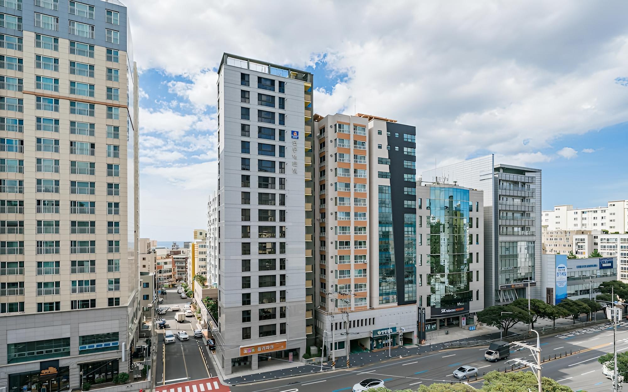 Samhaein Tourist Hotel 4