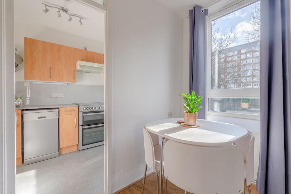 Cosy 1 Bedroom Flat Near Old Street