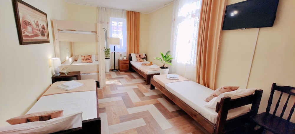 Hotel Karavan