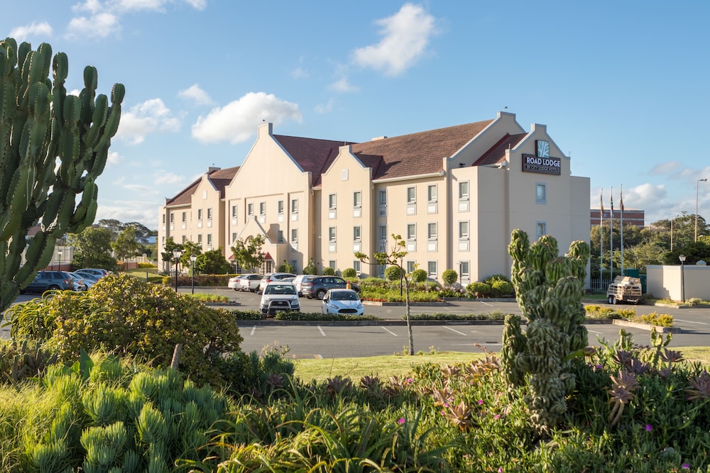 Hotel Road Lodge East London - Image 1