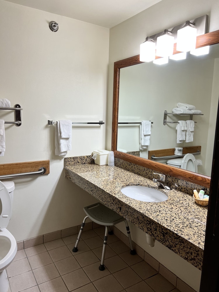 Serena Inn & Suites - Sundance