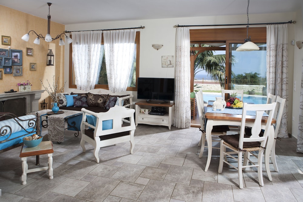 Pandora Villas