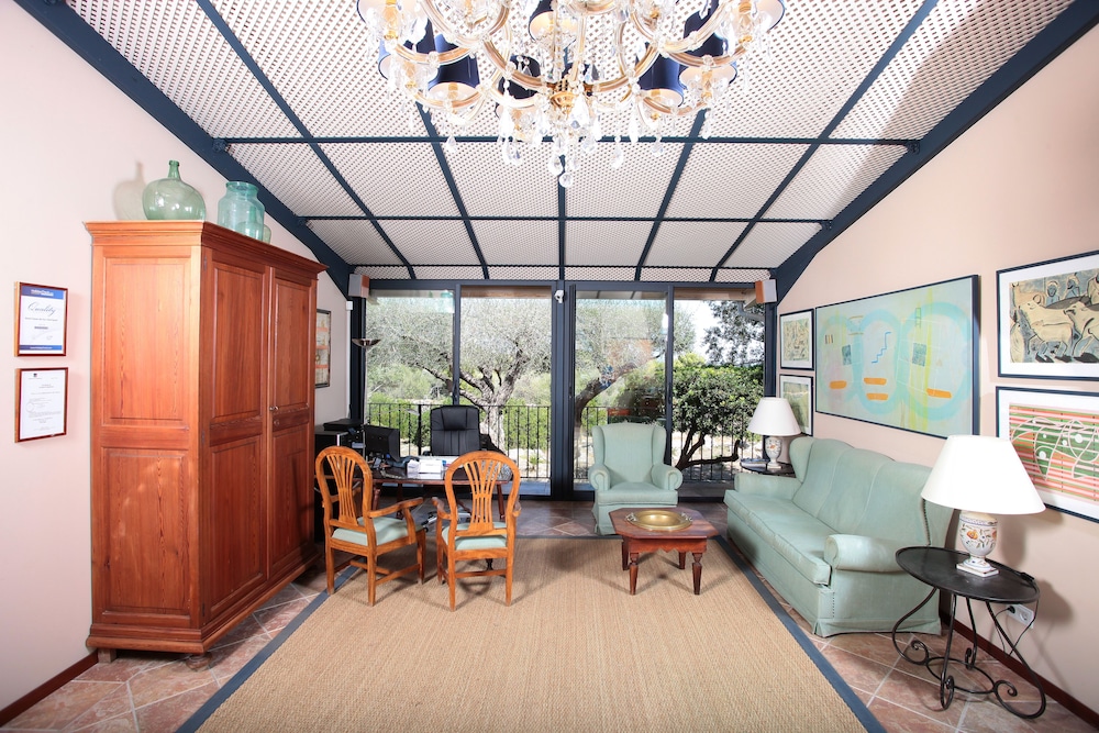 lounge