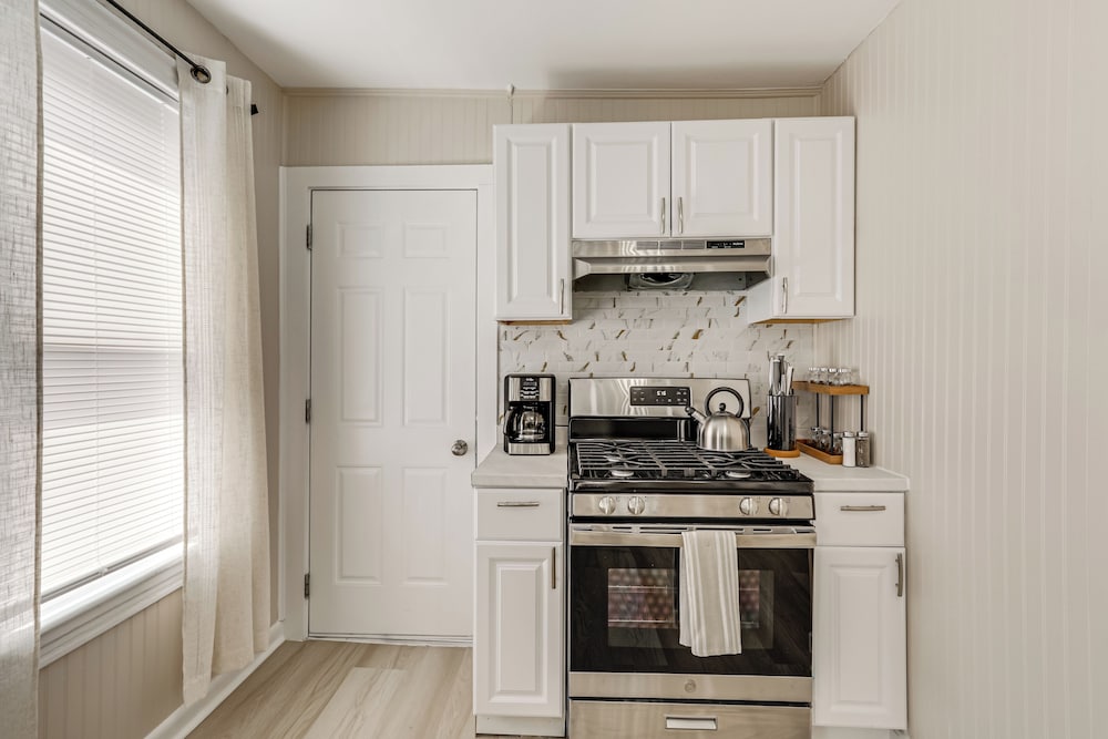 Lively Area: Downtown Providence Apartment!