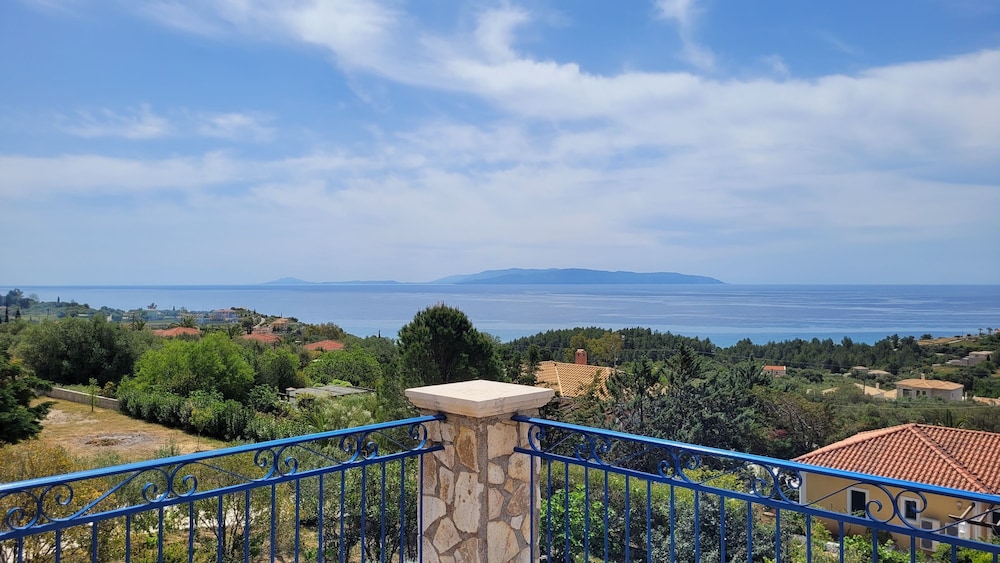 Stone House in Olive Grove