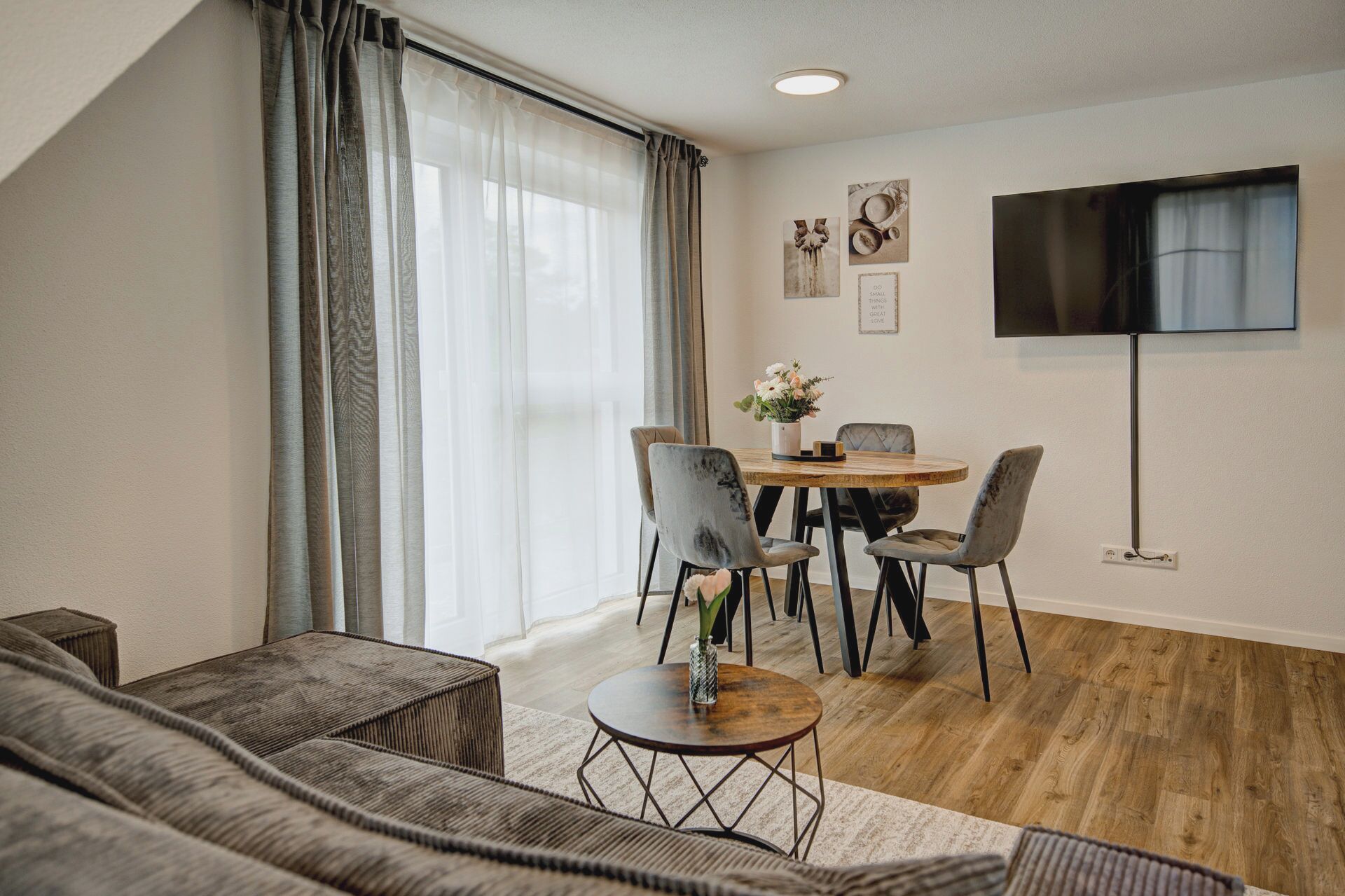 MK Apartments
