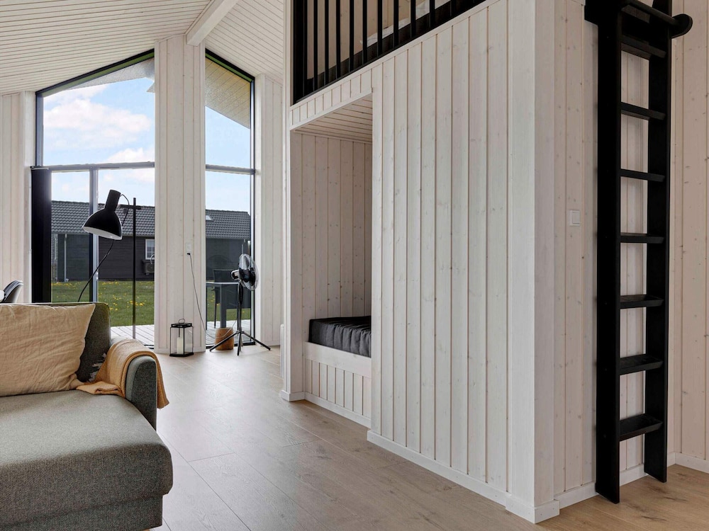5 Star Holiday Home in Horve