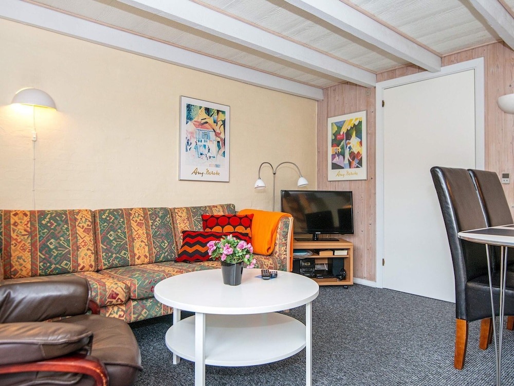 6 Person Holiday Home on a Holiday Park in Hemmet view 4