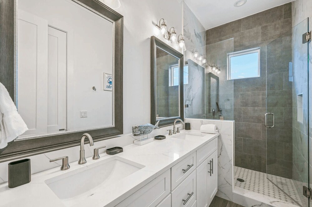 30A Sunset 30a Sunset Palazzo by Avantstay Sleeps 20 Boat-friendly + Pool