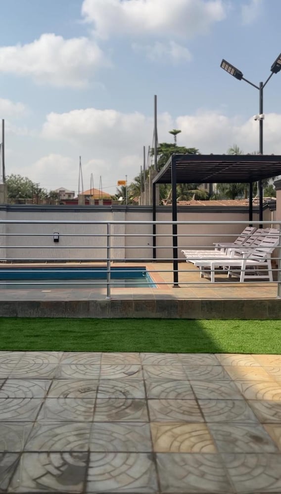 Luxecom Apartments, Your Dream Stay Starts Here!