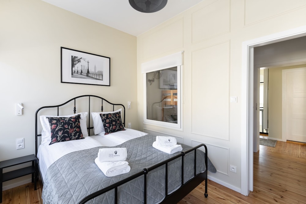 Lion Apartments - London view 5