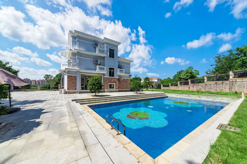 Milake Holiday Villa