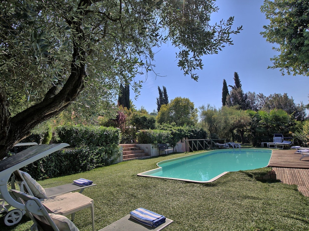 Belvilla by Oyo Cottage Della Musica view 5