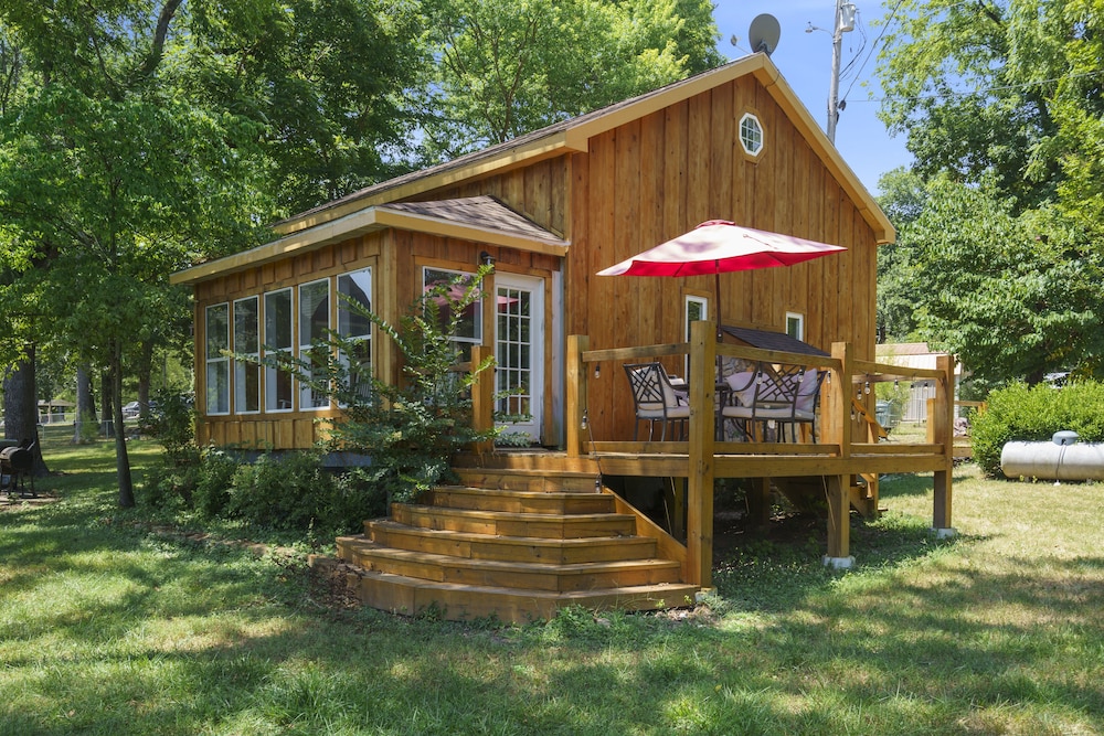 Bluff Cabin view 3