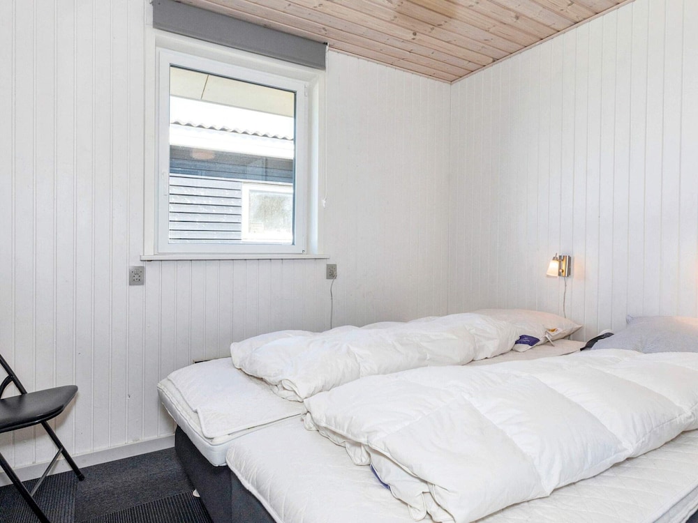 6 Person Holiday Home in Spottrup view 2