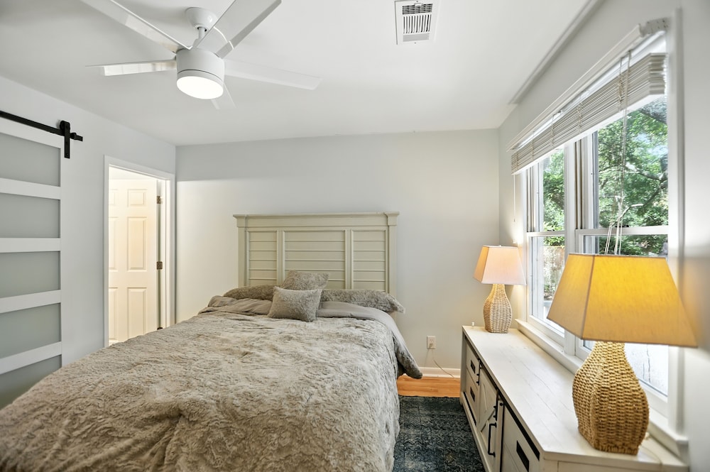 Charming Seabrook Island Retreat 3 Bedroom Home