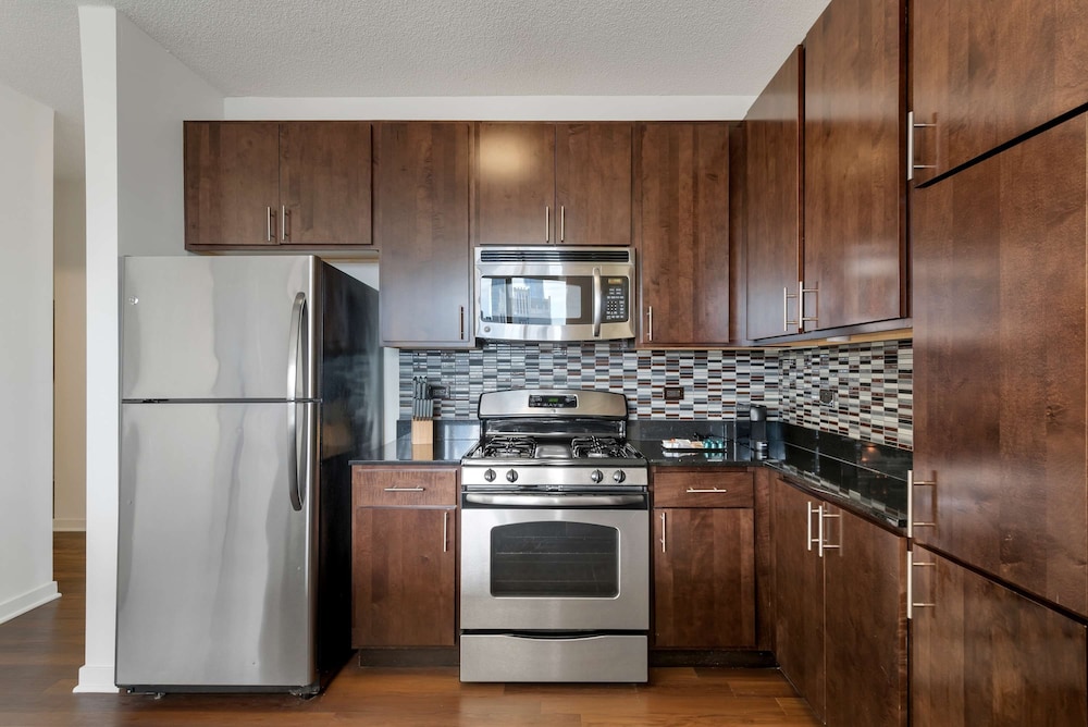 Fulton Group Stay 2 Apartments Skyline Views