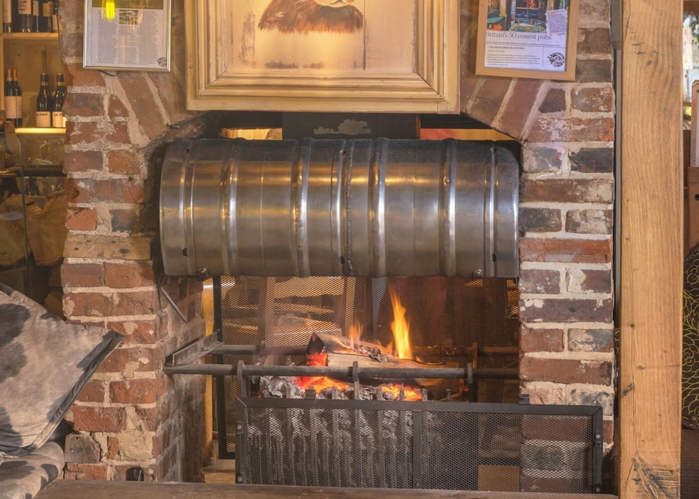 The Five Bells Inn Brabourne