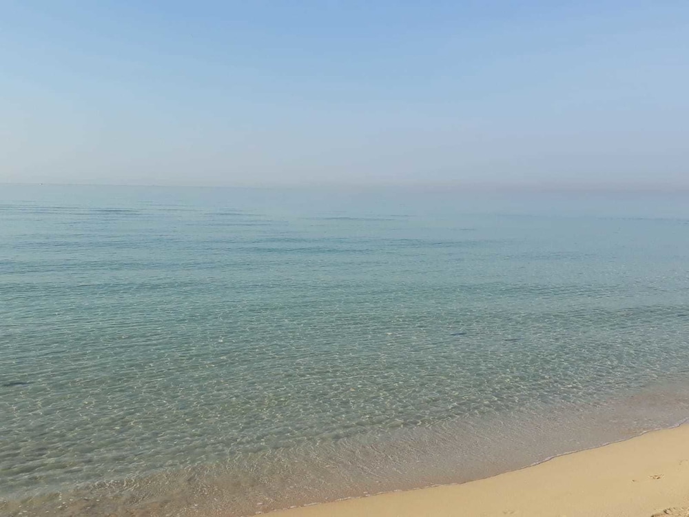 Morello Beach Hotel