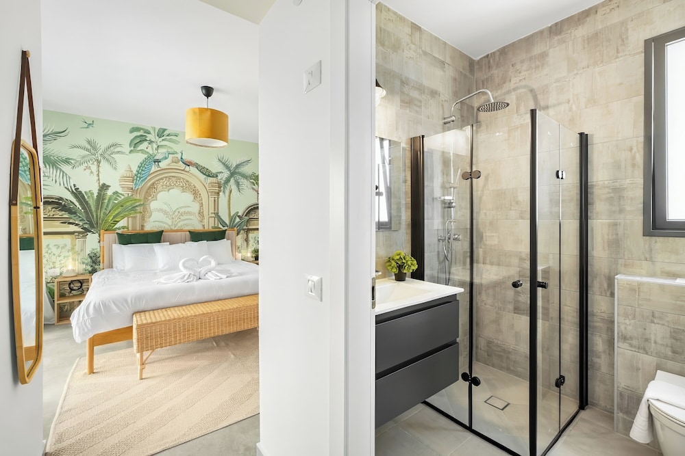 Achziv Chic Beach Haven by Sea N' Rent
