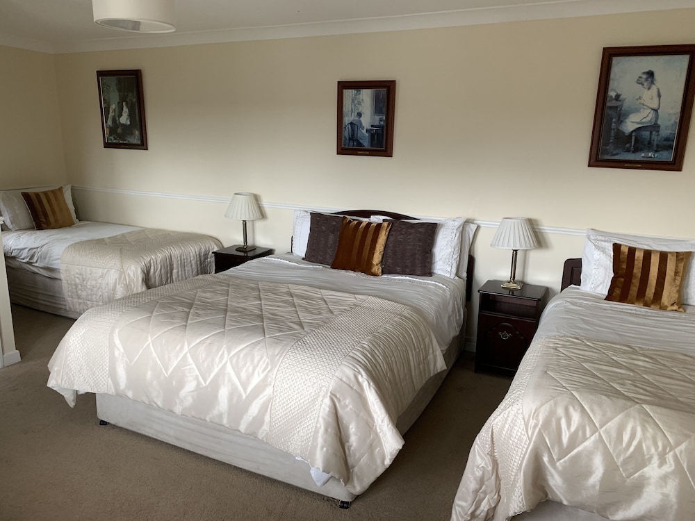 Killiane Castle Country House & Farm