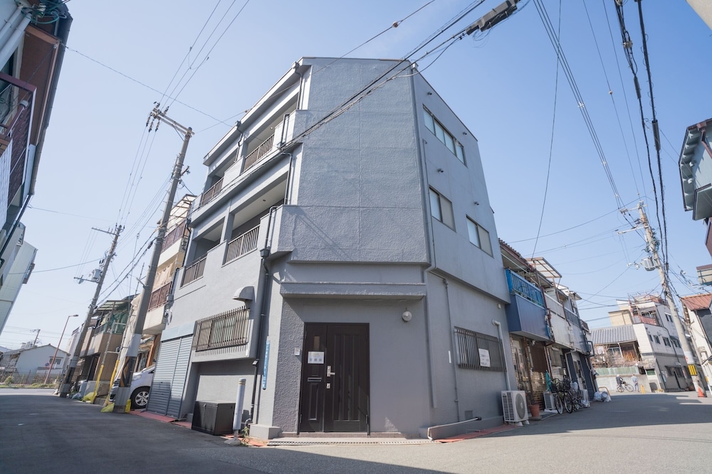 Osaka Maple Court