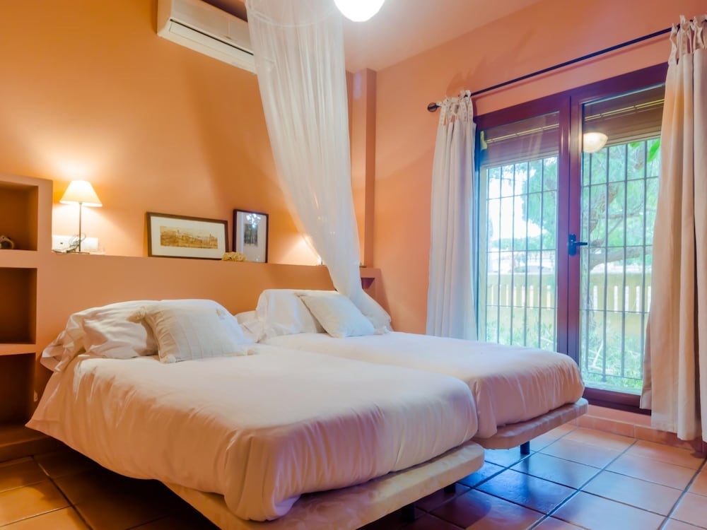Villa La Vega 14354 in Chiclana