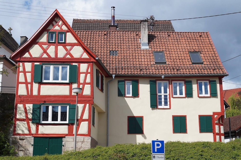 Zuhause In Unserer Hausele view 3