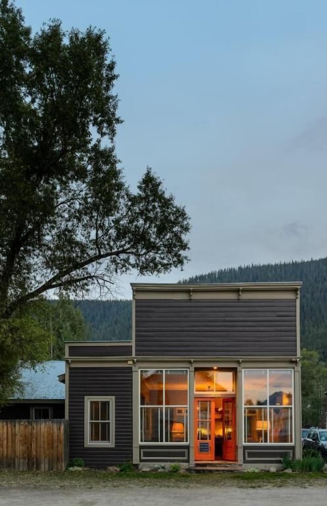 Eleven Sopris House
