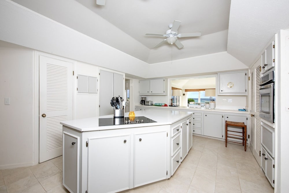 Palm Hill House 4 Bedroom Home