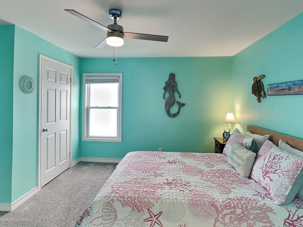 Dolphin Paradise by Miss Kitty’s