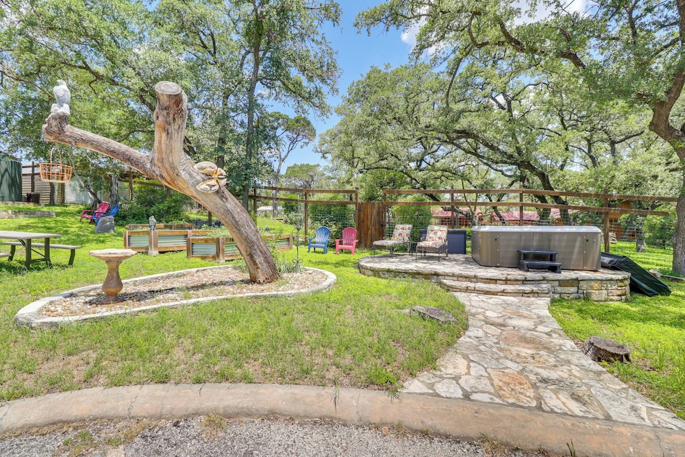 Waterfront Spicewood Home: Deck, Fire Pit Grill - Property Image 5