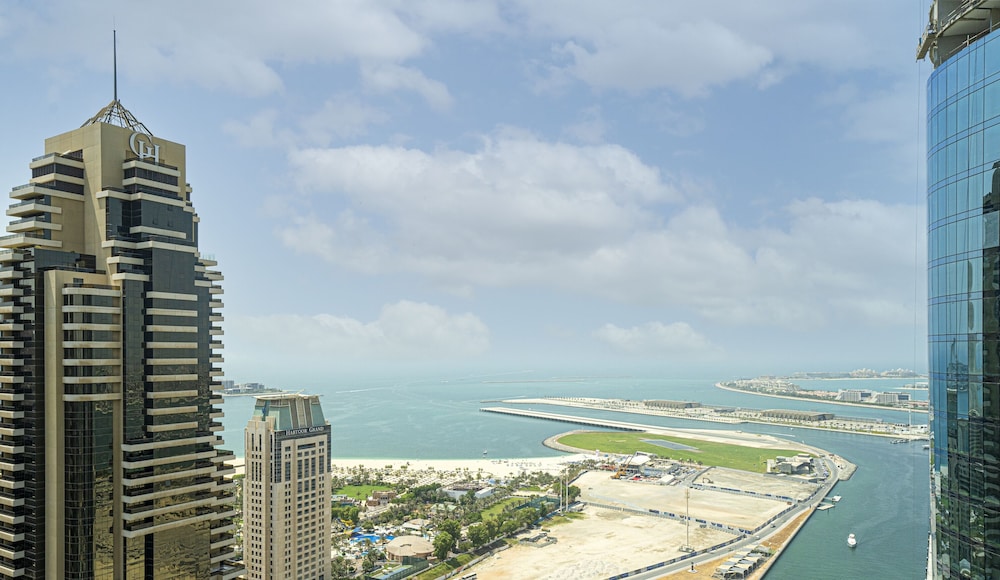 KOHH – 1BR in Cayan Tower