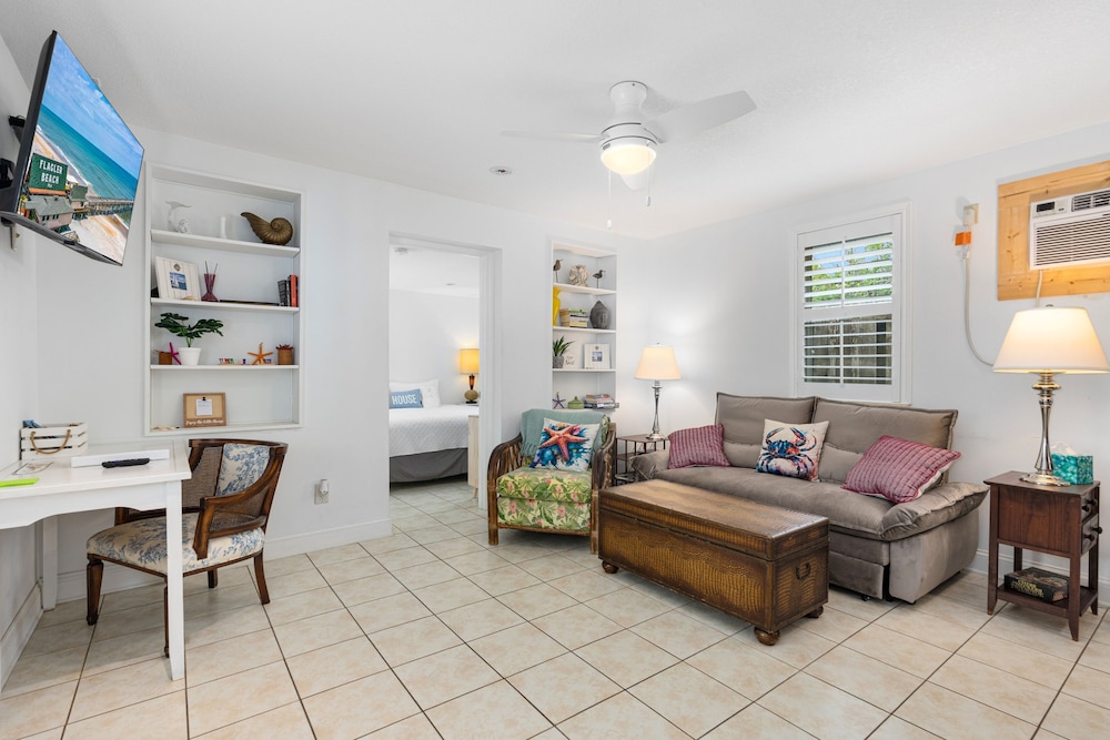 The CrabTrap at Flagler Beach by Distinctive Beach Rentals