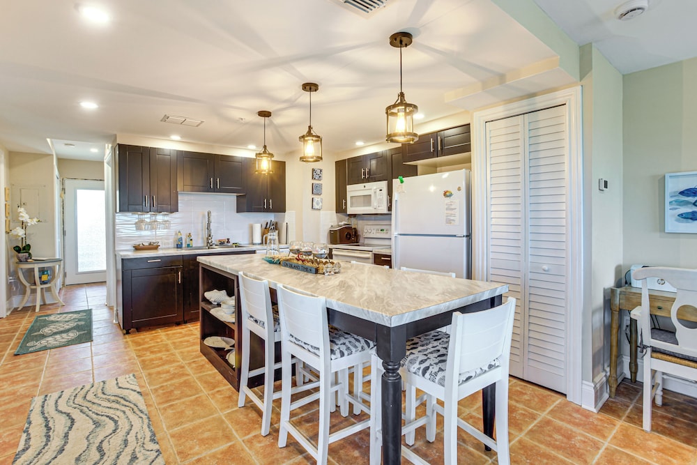 Beachfront Island Condo on Florida Gulf Coast