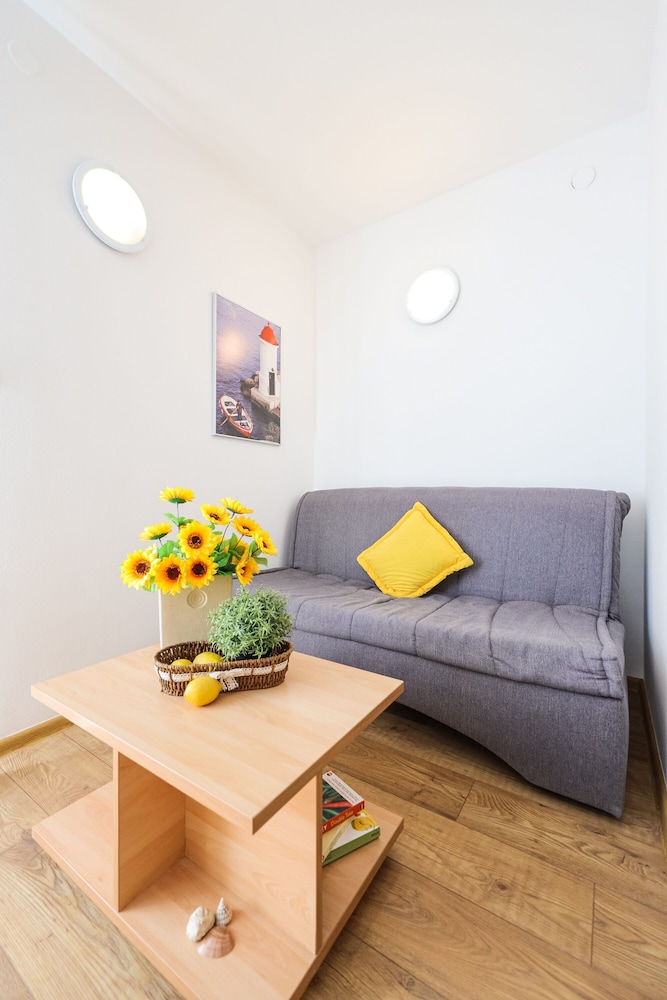 Luton Apartments, Zadar - Kozino, Heated Pool & Hot Tub