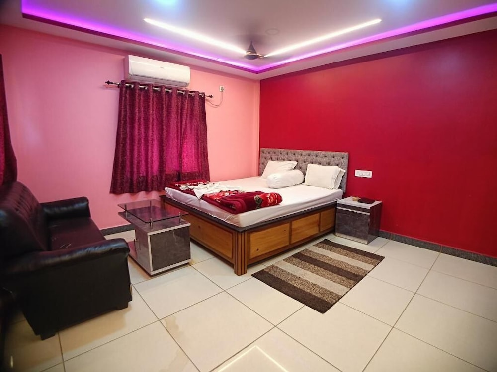 CHUTI BEACH REOSORT