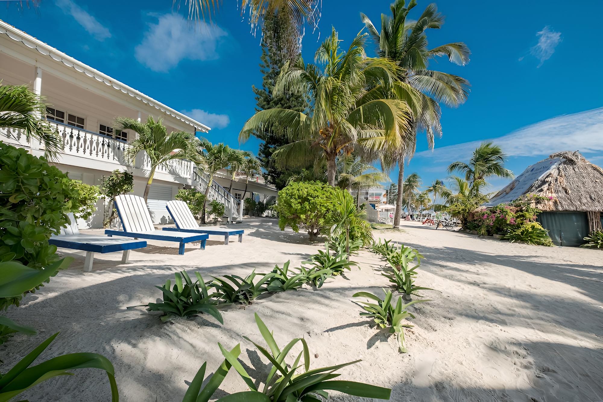 San Pedro Holiday Hotel