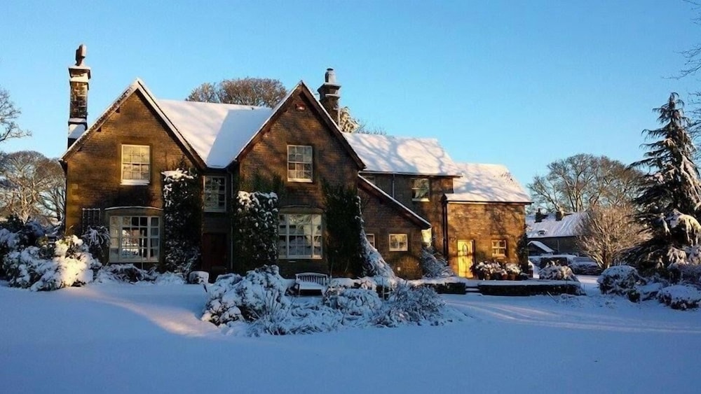 The Little Vicarage Holiday Cottage view 3