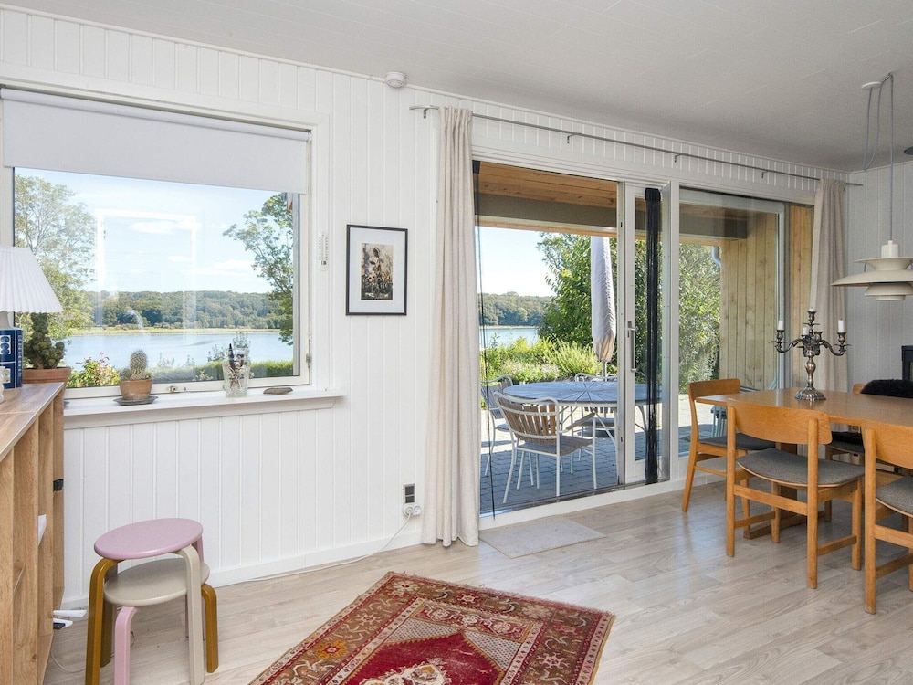 4 Star Holiday Home in Ronde view 5
