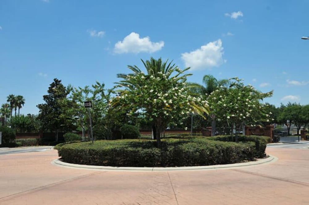 Sun Lake #1 - 3 Bed 3 Baths Condo
