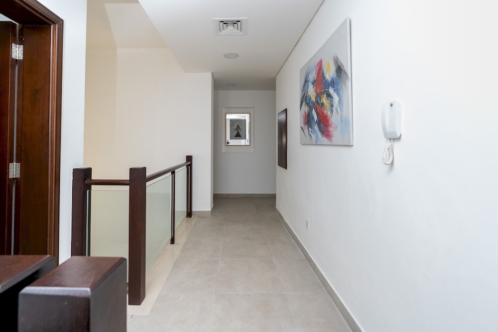 Luxury 5B Villa Private Garden in Ras Al Khaimah
