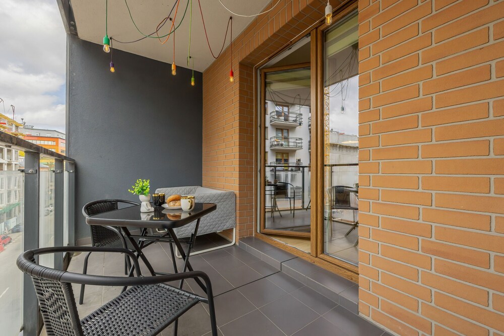 Studio Near The PGE Stadium by Renters