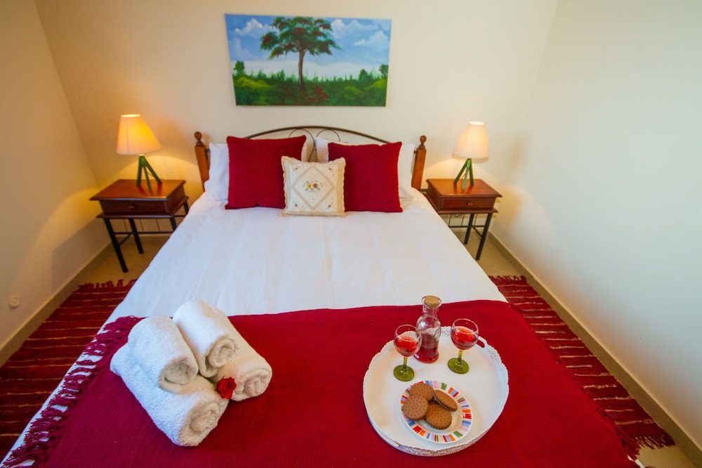 Erigone Cottage - Beautiful Ambiance view 4