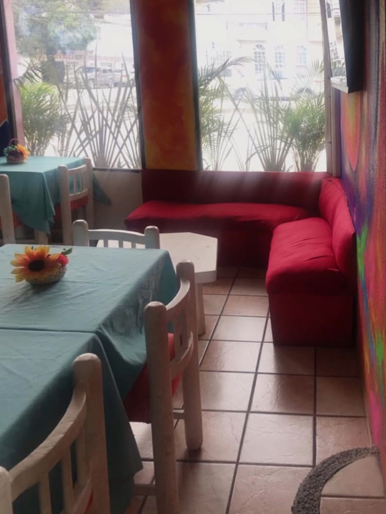 Poza Rica Vacations - Hotel Boutique Esmeralda - Property Image 2